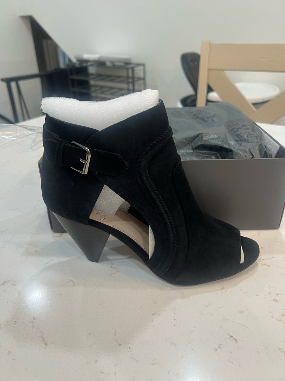Vince Camuto Ennley Peep toe Booties